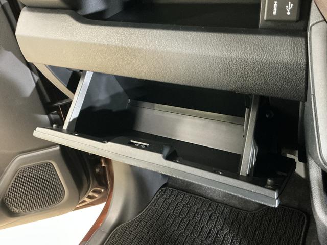 ムーヴＧ　デモカー　９インチディスプレイオーディオ　バックカメラデモカー　９型ディスプレイオーディオ　バックカメラ　片側パワースライドドア　Ｑｉワイヤレス充電器　コーナーセンサー　電動パーキングブレーキ　オートハイビーム　Ｂｌｕｅｔｏｏｔｈ　ＵＳＢ　フルセグＴＶ（京都府）の中古車