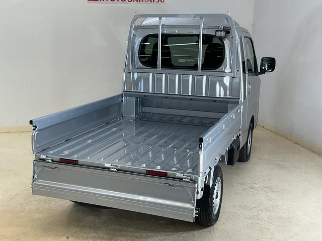 ハイゼットトラックジャンボエクストラ　電子制御式４ＷＤ　デモカー　禁煙車電子制御式４ＷＤ　デモカー　禁煙車　３方開　荷台作業灯　スーパーデフロック　コーナーセンサー　オートハイビーム　スマートキー　プッシュスタート　フォグライト　ＬＥＤヘッドライト　オートライト　スマアシ（京都府）の中古車