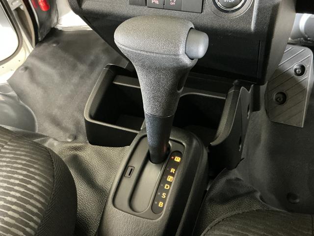 ハイゼットトラックジャンボエクストラ　電子制御式４ＷＤ　デモカー　禁煙車電子制御式４ＷＤ　デモカー　禁煙車　３方開　荷台作業灯　スーパーデフロック　コーナーセンサー　オートハイビーム　スマートキー　プッシュスタート　フォグライト　ＬＥＤヘッドライト　オートライト　スマアシ（京都府）の中古車