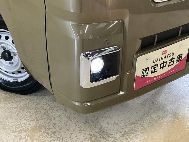 ハイゼットトラックＥＸＴ　電子制御式４ＷＤ　ＣＶＴ　ナビ　バックカメラ　ＥＴＣ電子制御式４ＷＤ　ＣＶＴ車　ナビ　バックカメラ　ドラレコ　ＥＴＣ　コーナーセンサー　３方開　荷台作業灯　オートハイビーム　Ｂｌｕｅｔｏｏｔｈ　ＵＳＢ接続　　スーパーデフロック　フルセグＴＶ　ＵＳＢ接続（京都府）の中古車