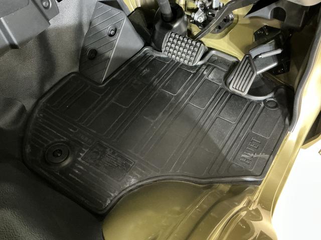 ハイゼットトラックＥＸＴ　電子制御式４ＷＤ　ＣＶＴ　ナビ　バックカメラ　ＥＴＣ電子制御式４ＷＤ　ＣＶＴ車　ナビ　バックカメラ　ドラレコ　ＥＴＣ　コーナーセンサー　３方開　荷台作業灯　オートハイビーム　Ｂｌｕｅｔｏｏｔｈ　ＵＳＢ接続　　スーパーデフロック　フルセグＴＶ　ＵＳＢ接続（京都府）の中古車