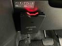 ナビ　バックカメラ　ＥＴＣ　ドライブレコーダー　キーフリーシステム　フルセグチューナー　ブルートゥース対応　オートエアコン　フォグランプ　ロングバイザー　カーペットマット　ホイールキャップ　ＡＢＳ（京都府）の中古車