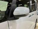 オーディオレス　バックカメラ対応　運転席・助手席シートヒーター完備　運転席・助手席・サイドエアバッグ　プッシュボタンスタート　キーフリー　スマアシ　ＬＥＤヘッドライト　ＡＢＳ　アイドリングストップ（京都府）の中古車