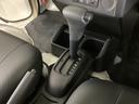 ４ＷＤ　ＣＶＴ車　クリアランスソナー　ラジオ　３方開　スペアタイヤ　ヘッドライトレべライザー　アクセサリーソケット　マニュアルエアコン　バッテリーカバー　オートライト　オートマチックハイビーム（京都府）の中古車