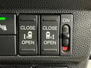 カーナビゲーション　バックカメラ　ＥＴＣ　無限エアロ　後席両側電動スライドドア　コーナーセンサー　クルーズコントロール　前席シートヒーター　ホンダセンシング　オートエアコン　キーフリー（京都府）の中古車