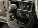 ワンオーナー　４ＷＤ　５速ＭＴ　ＣＤオーディオ　ドアバイザー　スペアキー有り　ヘッドライトレべライザー　マニュアルエアコン　電動格納ドアミラー　シガーソケット　１２インチ社外アルミホイール（京都府）の中古車