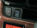 ワンオーナー　４ＷＤ　ナビ　バックカメラ　ＥＴＣ　運転席シートヒーター　オートマチックハイビーム　Ｂｌｕｅｔｏｏｔｈ　ＵＳＢチャージャー　ＤＶＤ再生　フルセグＴＶ　ＨＩＤヘッドライト　オートライト（京都府）の中古車