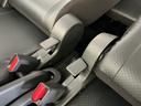 ワンオーナー　切替式４ＷＤ　ラジオデッキ　前後コーナーセンサー　オートマチックハイビーム　オートライト　衝突軽減ブレーキ　横滑り防止装置　アイドリングストップ　スペアキーあり　マニュアルエアコン（京都府）の中古車