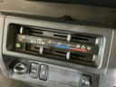 ５速ＭＴ車　４ＷＤ　ＣＤオーディオ　３方開　荷台作業灯　ＬＥＤヘッドライト　ドアバイザー　オートライト　フォグライト　キーレスエントリー　スペアキー有り　マニュアルエアコン　ヘッドライトレベライザー（京都府）の中古車