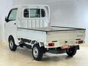 ５速ＭＴ車　４ＷＤ　ラジオデッキ　３方開　ドアバイザー　スペアキー有り　ヘッドライトレベライザー　マニュアルエアコン　１２Ｖ電源ソケット　スペアタイヤ　ラバーマット（京都府）の中古車