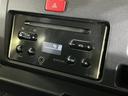 ワンオーナー　５速ＭＴ車　４ＷＤ　ＣＤオーディオ　３方開　荷台作業灯　荷台マット　キーレスエントリー　スペアキー有り　ＬＥＤヘッドライト　フォグライト　ドアバイザー　スマートアシスト　横滑り防止装置（京都府）の中古車