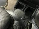 ワンオーナー　５速ＭＴ車　４ＷＤ　ＣＤオーディオ　３方開　荷台作業灯　荷台マット　キーレスエントリー　スペアキー有り　ＬＥＤヘッドライト　フォグライト　ドアバイザー　スマートアシスト　横滑り防止装置（京都府）の中古車