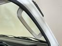 ＡＴ車　ＣＤオーディオ　３方開　荷台作業灯　ＬＥＤヘッドライト　フォグライト　キーレスエントリー　ドアバイザー　マニュアルエアコン　１２Ｖ電源ソケット　ヘッドライトレベライザー　スペアタイヤ有　２ＷＤ（京都府）の中古車