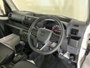 ４ＷＤ　ＣＶＴ車　ラジオデッキ　３方開　荷台作業灯　前後コーナーセンサー　オートマチックハイビーム　オートライト　スマアシ　横滑り防止装置　アイドリングストップ　マニュアルエアコン　１２Ｖ電源ソケット（京都府）の中古車