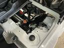 ４ＷＤ　ＣＶＴ車　ラジオデッキ　３方開　荷台作業灯　前後コーナーセンサー　オートマチックハイビーム　オートライト　スマアシ　横滑り防止装置　アイドリングストップ　マニュアルエアコン　１２Ｖ電源ソケット（京都府）の中古車