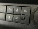 ラジオデッキ　４ＷＤ　３方開　前後コーナーセンサー　オートマチックハイビーム　オートライト　横滑り防止装置　アイドリングストップ　スペアキー有り　スマアシ　マニュアルエアコン　ヘッドライトレベライザー（京都府）の中古車