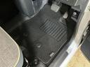 ４ＷＤ　バックカメラ　両側パワースライドドア　ホットカップホルダー　シートヒーター　前後コーナーセンサー　電動パーキングブレーキ　オートハイビーム　ＵＳＢチャージャー　ＬＥＤヘッドライト　オートライト（京都府）の中古車