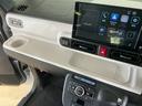 展示車　９インチディスプレイオーディオ　バックカメラ　両側パワースライドドア　ホットカップホルダー　シートヒーター　アダプティブクルーズコントロール　ワイヤレス充電　コーナーセンサー　フルセグＴＶ（京都府）の中古車