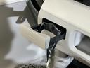 ワンオーナー　ナビ　バックカメラ　ドライブレコーダー　ＥＴＣ　Ｂｌｕｅｔｏｏｔｈ　ＵＳＢ接続　ＤＶＤ再生　フルセグＴＶ　オートライト　プッシュスタート　スマートキー　スマートアシスト　ドアバイザー（京都府）の中古車