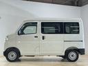 届出済み未使用車　電子制御式４ＷＤ　ＣＶＴ車　ラジオデッキ　コーナーセンサー　オートハイビーム　オートライト　キーレスエントリー　スペアキー有り　横滑り防止装置　スマートアシスト　アイドリングストップ（京都府）の中古車