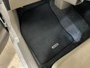 ＣＤオーディオ　スマートキー　スペアキー有り　プッシュスタート　ドアバイザー　アイドリングストップ　電動格納ドアミラー　ヘッドライトレベライザー　１２Ｖ電源ソケット　１４インチ純正アルミホイール（京都府）の中古車