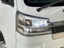 電子制御式４ＷＤ　ＣＶＴ　デモカー　禁煙車　荷台作業灯　３方開　コーナーセンサー　オートハイビーム　ＬＥＤヘッドライト　フォグライト　　プッシュスタート　スマートキー　電動格納ドアミラー　オートライト（京都府）の中古車