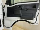 電子制御式４ＷＤ　ＣＶＴ　デモカー　禁煙車　荷台作業灯　３方開　コーナーセンサー　オートハイビーム　ＬＥＤヘッドライト　フォグライト　　プッシュスタート　スマートキー　電動格納ドアミラー　オートライト（京都府）の中古車