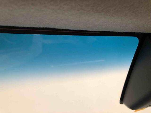 ムーヴＸリミテッドII　ＳＡIII　バックカメラ　シートヒーター運転席シートヒーター　アルミホイール　オートライト　プッシュボタン　スタート　セキュリティアラーム　キーフリーシステム　オート電動格納式ドアミラー　トップシェィドガラス（広島県）の中古車