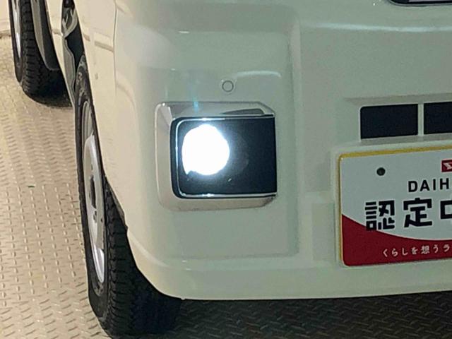 ハイゼットトラックジャンボエクストラ　４ＷＤ　プッシュスタートボタンＬＥＤヘッドランプ　ＬＥＤフォグランプ　大型荷台作業灯　パワーウインドウ　キーレスエントリー　パワードアロック　バックソナー格納式テールゲートチェーン　スペアタイヤ（広島県）の中古車