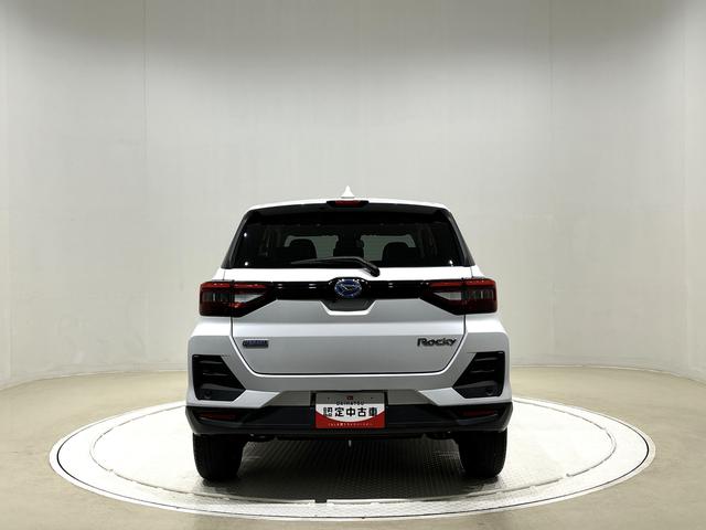 ロッキープレミアムＧ　ＨＥＶＬＥＤヘッドランプ・フォグランプ　全車速追従機能付アダプティブクルーズコントロール　レーンキープコントロール　ブラインドスポットモニター　１７インチアルミホイール　シートヒーター（広島県）の中古車