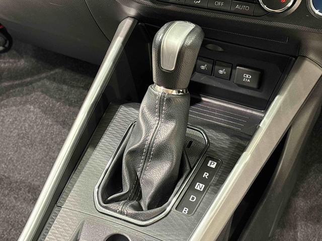 ロッキープレミアムＧ　ＨＥＶＬＥＤヘッドランプ・フォグランプ　全車速追従機能付アダプティブクルーズコントロール　レーンキープコントロール　ブラインドスポットモニター　１７インチアルミホイール　シートヒーター（広島県）の中古車