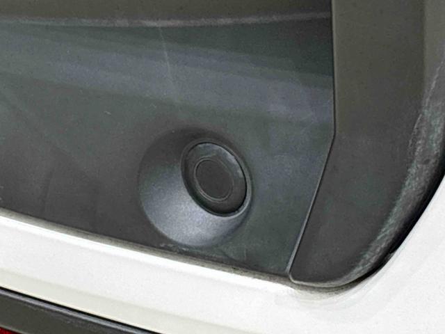 ロッキープレミアムＧ　ＨＥＶＬＥＤヘッドランプ・フォグランプ　全車速追従機能付アダプティブクルーズコントロール　レーンキープコントロール　ブラインドスポットモニター　１７インチアルミホイール　シートヒーター（広島県）の中古車