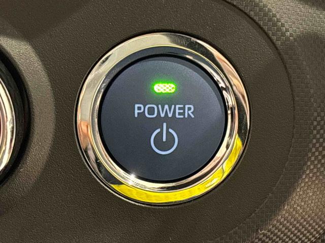ロッキープレミアムＧ　ＨＥＶ　ハイブリッド　電動パーキング　スマアシパノラマモニター対応純正ナビ装着用アップグレードパック　運転席・助手席シートヒーター　本革巻ステアリングホイール　ＬＥＤフットイルミネーション　電動パーキングブレーキブレーキ　キーフリーシステム（広島県）の中古車