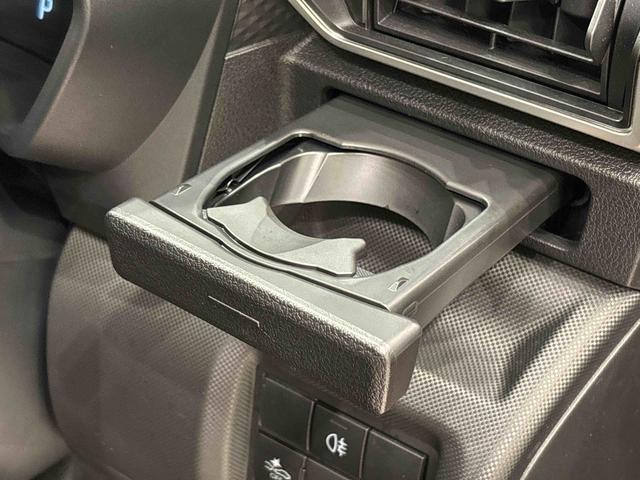 ロッキープレミアムＧ　ＨＥＶ　ハイブリッド　電動パーキング　スマアシパノラマモニター対応純正ナビ装着用アップグレードパック　運転席・助手席シートヒーター　本革巻ステアリングホイール　ＬＥＤフットイルミネーション　電動パーキングブレーキブレーキ　キーフリーシステム（広島県）の中古車