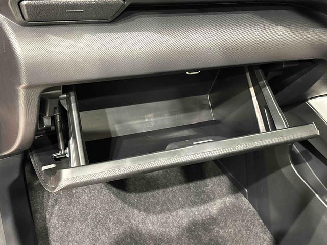 ロッキープレミアムＧ　ＨＥＶ　ハイブリッド　電動パーキング　スマアシパノラマモニター対応純正ナビ装着用アップグレードパック　運転席・助手席シートヒーター　本革巻ステアリングホイール　ＬＥＤフットイルミネーション　電動パーキングブレーキブレーキ　キーフリーシステム（広島県）の中古車