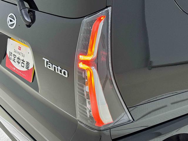 タントカスタムＲＳ　電動パーキング　運転席助手席シートヒーターＬＥＤヘッドランプ　フォグランプ　１５インチアルミホイール　プッシュボタンスタート　セキュリティアラーム　オートライト　電動パーキング　運転席助手席シートヒーター　ミラクルオープンドア（広島県）の中古車