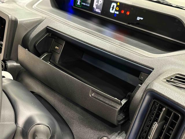 タントカスタムＸ　４ＷＤ　ＣＶＴ車ミラクルオープンドア　ＬＥＤヘッドランプ＆フォグランプ　両側電動スライドドア　キーフリーシステム　運転席・助手席シートヒーター　電動格納ドアミラー　バックカメラ（広島県）の中古車