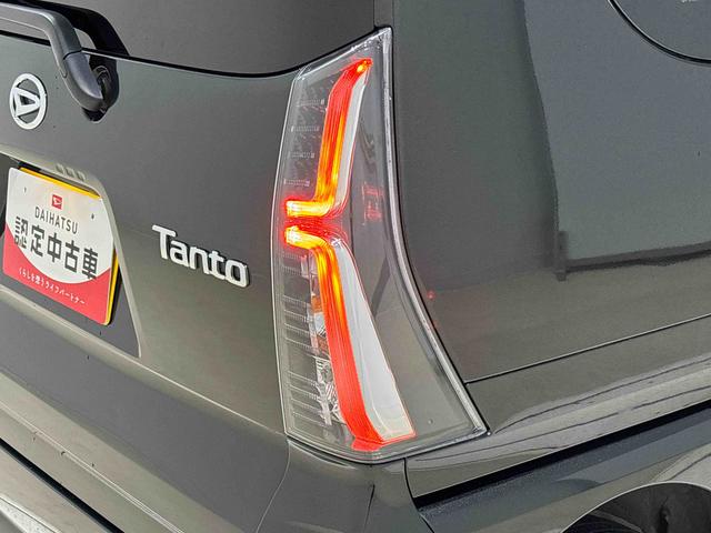 タントカスタムＸ　４ＷＤ　ＣＶＴ車ミラクルオープンドア　ＬＥＤヘッドランプ＆フォグランプ　両側電動スライドドア　キーフリーシステム　運転席・助手席シートヒーター　電動格納ドアミラー　バックカメラ（広島県）の中古車