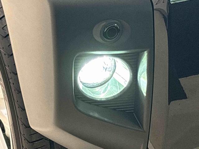 タフトＧ　クロムベンチャー　バックカメラ　電動パーキングブレーキオートライト　アダプティブドライビングビーム　ＬＥＤヘッドライト　ＬＥＤフォグランプ　オートエアコン　プッシュスタート　電動パーキング　運転席助手席シートヒーター　ＵＳＢ充電端子　衝突回避支援システム（広島県）の中古車