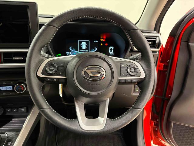 ロッキープレミアムＧ　ＨＥＶＬＥＤヘッドランプ・フォグランプ　全車速追従機能付アダプティブクルーズコントロール　レーンキープコントロール　ブラインドスポットモニター　１７インチアルミホイール　シートヒーター（広島県）の中古車