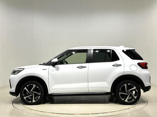 ロッキープレミアムＧ　ＨＥＶ　パノラマモニター　マット付きまごころ保証１２カ月　保証継承あり　マット付き　ＬＥＤヘッドランプ・フォグランプ　全車速追従機能付アダプティブクルーズコントロール　レーンキープコントロール　シートヒーター（広島県）の中古車