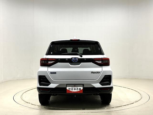 ロッキープレミアムＧ　ＨＥＶ　パノラマモニター　マット付きまごころ保証１２カ月　保証継承あり　マット付き　ＬＥＤヘッドランプ・フォグランプ　全車速追従機能付アダプティブクルーズコントロール　レーンキープコントロール　シートヒーター（広島県）の中古車