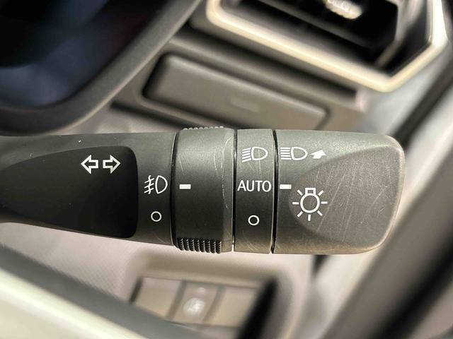 ロッキープレミアムＧ　ＨＥＶ　パノラマモニター　マット付きまごころ保証１２カ月　保証継承あり　マット付き　ＬＥＤヘッドランプ・フォグランプ　全車速追従機能付アダプティブクルーズコントロール　レーンキープコントロール　シートヒーター（広島県）の中古車