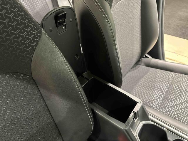 ロッキープレミアムＧ　ＨＥＶ　パノラマモニター　マット付きまごころ保証１２カ月　保証継承あり　マット付き　ＬＥＤヘッドランプ・フォグランプ　全車速追従機能付アダプティブクルーズコントロール　レーンキープコントロール　シートヒーター（広島県）の中古車