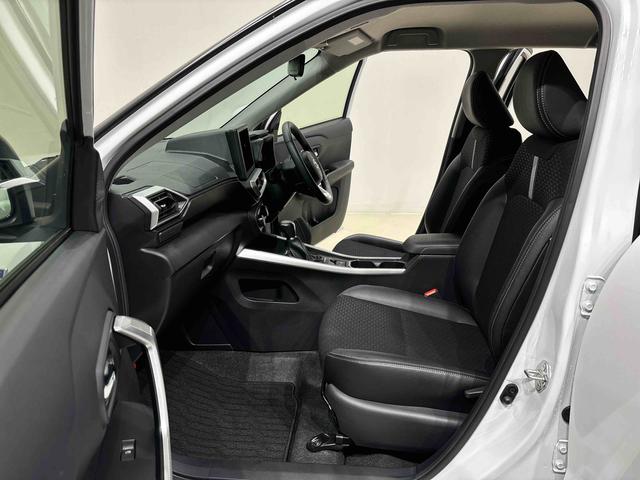 ロッキープレミアムＧ　ＨＥＶ　パノラマモニター　マット付きまごころ保証１２カ月　保証継承あり　マット付き　ＬＥＤヘッドランプ・フォグランプ　全車速追従機能付アダプティブクルーズコントロール　レーンキープコントロール　シートヒーター（広島県）の中古車