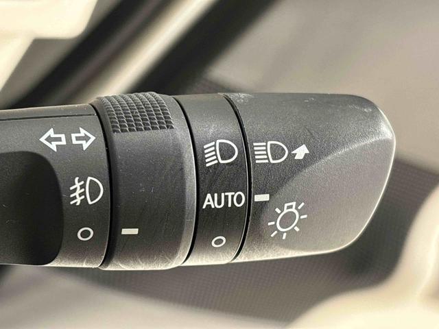 ムーヴキャンバスＸメイクアップリミテッド　ＳＡIII　ナビ　ＥＴＣハロゲンヘッドランプ　ＬＥＤフォグランプ　置き楽ボックス　オートライト　プッシュボタンスタート　セキュリティアラーム　パノラマモニター対応カメラ　両側パワースライドドア（広島県）の中古車