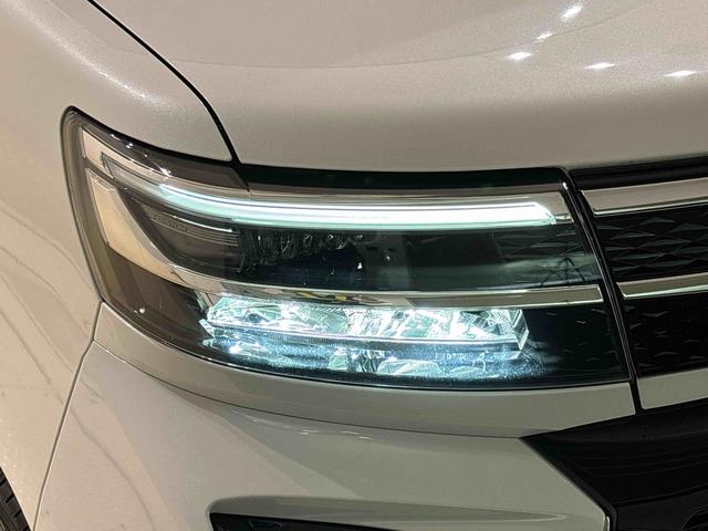 タントカスタムＲＳＬＥＤオートライト　パワースライドドアウェルカムオープン機能　オート電動格納式ドアミラー　助手席ロングスライド　助手席イージークローザー　アルミホイール　キーフリーシステム（広島県）の中古車
