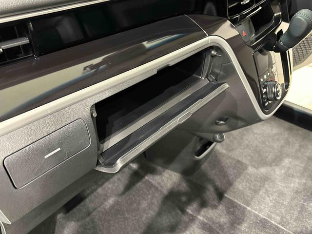 ムーヴカスタム　ＲＳ　ハイパーリミテッドＳＡIII　ナビドラレコ付ＬＥＤヘッドランプ＆フォグランプ　キーフリーシステム　オート電動格納ドアミラー　パノラマモニターカメラ　社外ナビ　社外ドライブレコーダー　運転席シートヒーター　純正アルミ　プッシュ式オートエアコン（広島県）の中古車
