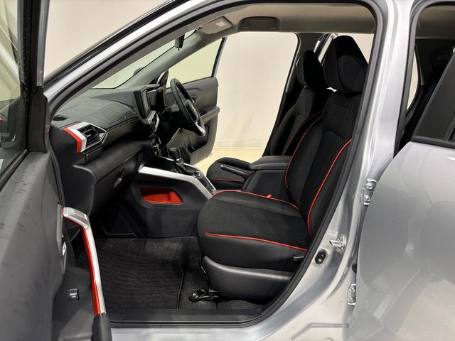 ロッキーＧ　ナビ　ドラレコ　ＥＴＣ　ＡＣＣ　シートヒーターＬＥＤヘッドランプ・フォグランプ　全車速追従機能付アダプティブクルーズコントロール　レーンキープコントロール　１７インチアルミホイール　シートヒーター　プッシュボタンスタート（広島県）の中古車