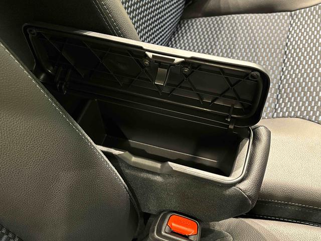 タントカスタムＲＳ　ナビ　ＥＴＣ車載器　ドライブレコーダーＬＥＤオートライト　パワースライドドアウェルカムオープン機能　オート電動格納式ドアミラー　助手席ロングスライド　助手席イージークローザー　アルミホイール　キーフリーシステム（広島県）の中古車